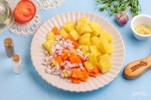 Суп из консервированной фасоли с мясом Суп из консервированной фасоли с мясом