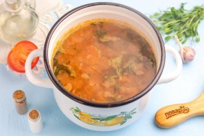 Суп из консервированной фасоли с мясом Суп из консервированной фасоли с мясом