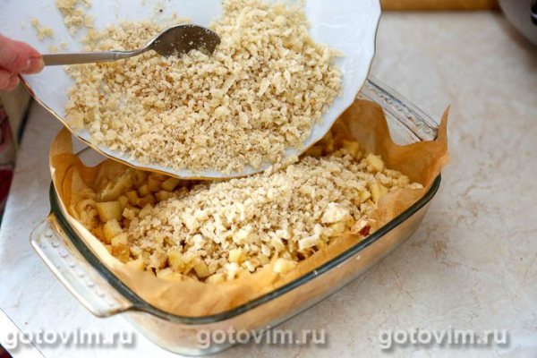 Постный тертый пирог с яблоками