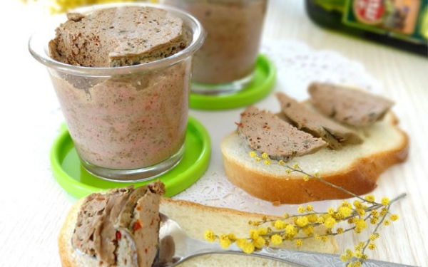 Паштет из куриной печени в домашних условиях рецепт с морковью и луком
Паштет из куриной печени в домашних условиях рецепт с морковью и луком