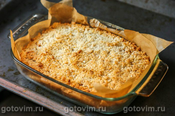 Постный тертый пирог с яблоками