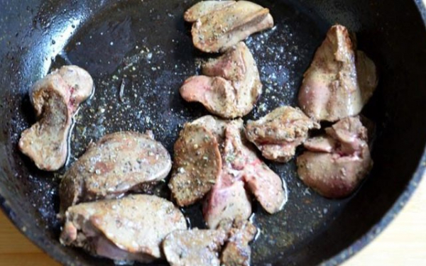Паштет из куриной печени в домашних условиях рецепт с морковью и луком
Паштет из куриной печени в домашних условиях рецепт с морковью и луком