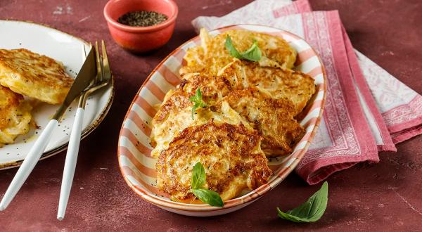 Капустные оладьи с сыром, пошаговый рецепт с фото на 399 ккал Капустные оладьи с сыром, пошаговый рецепт с фото на 399 ккал