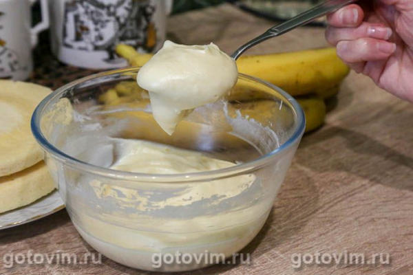 Заварной крем на крахмале со сливочным маслом (в микроволновке)
