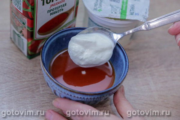Мясные рулетики из свинины с яйцом и сыром в мультиварке