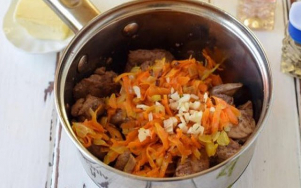 Паштет из куриной печени в домашних условиях рецепт с морковью и луком
Паштет из куриной печени в домашних условиях рецепт с морковью и луком