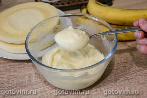 Бисквитный торт с заварным кремом в микроволновке Бисквитный торт с заварным кремом в микроволновке