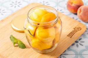 Консервированные персики Консервированные персики