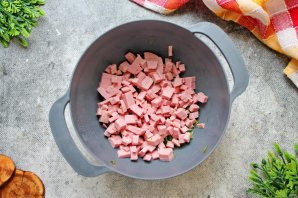 Окрошка со свеклой Окрошка со свеклой