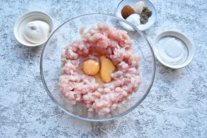 Котлеты "Растрепки" из куриного филе Котлеты "Растрепки" из куриного филе