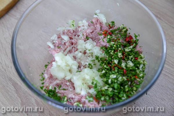 Мясные котлеты с булгуром в мультиварке Мясные котлеты с булгуром в мультиварке
