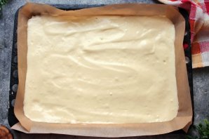 Бисквитный рулет с клубникой Бисквитный рулет с клубникой