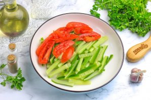 Теплый охотничий салат Теплый охотничий салат