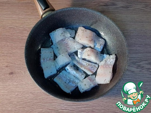 Рыбная запеканка с кабачком под соусом Рыбная запеканка с кабачком под соусом